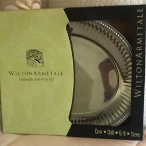 Wilton Armetale large oval platter